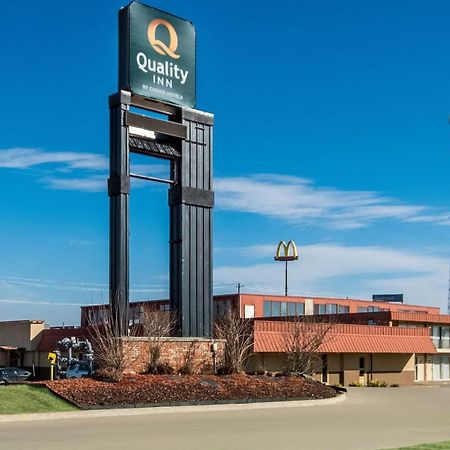 Quality Inn Чикаша Екстериор снимка